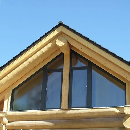 In By Slope & Sonnenbahn シャレー ラディス